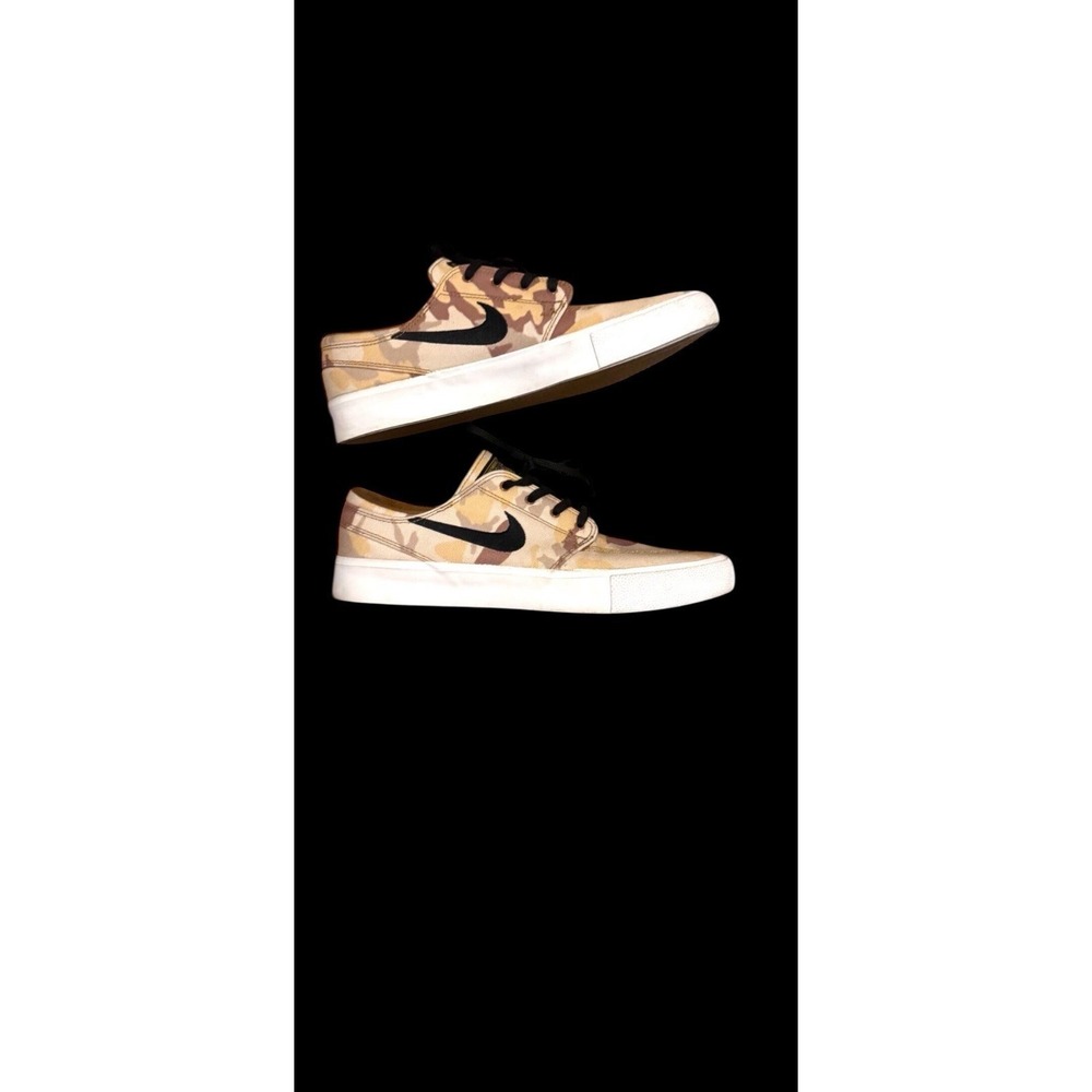 Nike SB Zoom Stefan Janoski Size 9 Canvas Prm RM Parachute Beige Skater Shoe